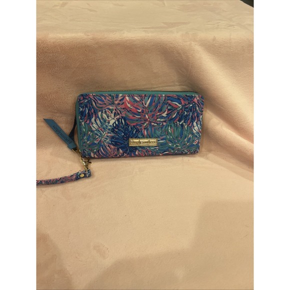 Simply Southern Handbags - Simply Southern Wallet 8 "By 4 " Pinks Greens Beachy Palm Trees / Floral Pattern
